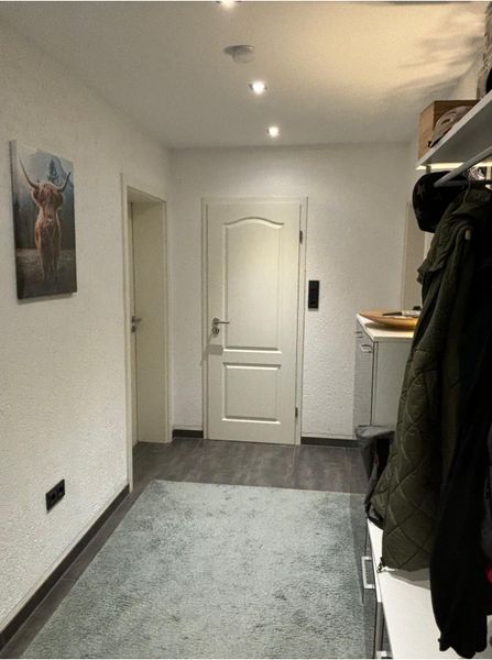 Lebendiger Wohnraum in Moers: 3,5-Zimmer-Wohnung mit Balkon und Gartennutzung